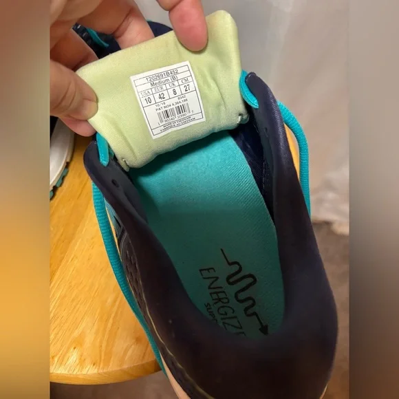 Brooks Ravenna 9 Women’s Size 10 Running Shoes Blue Teal Lightweight EUC - Picture 3 of 9